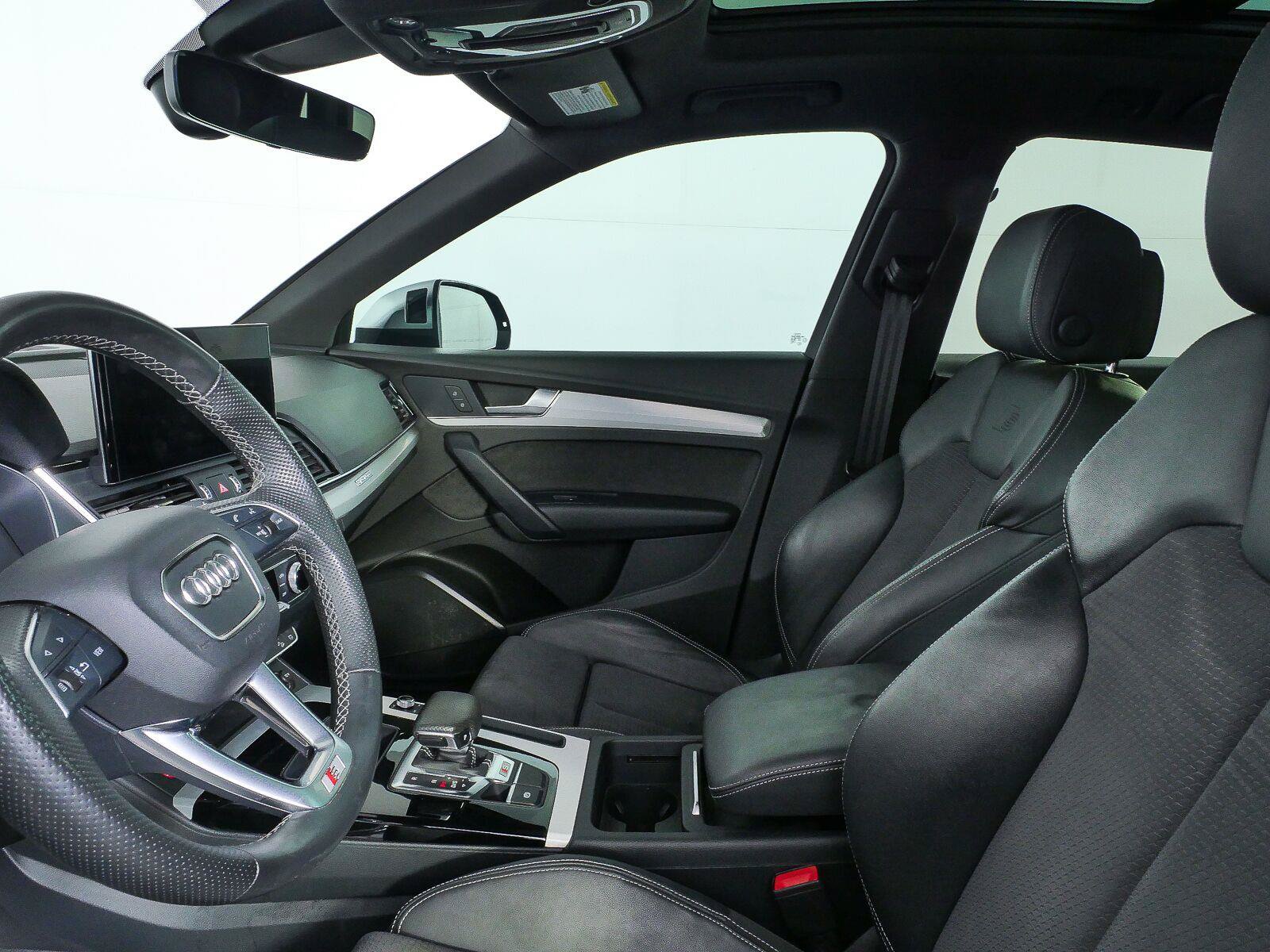 Used 2021 Audi SQ5 Premium w/ Convenience Package AWD/4WD image 5