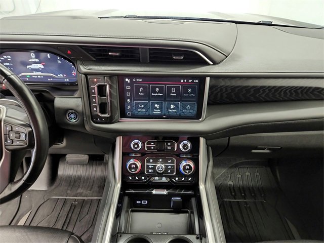 Used 2023 GMC Yukon XL Denali image 26