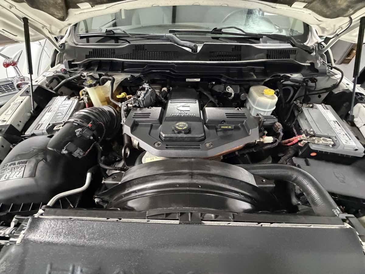 Used 2015 RAM 2500 SLT AWD/4WD image 17
