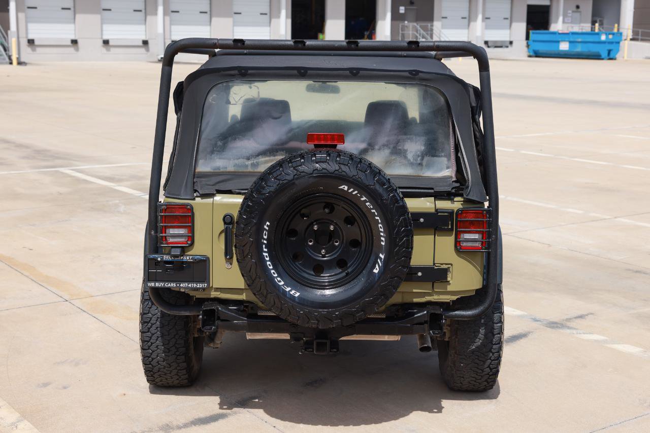 Used 2013 Jeep Wrangler Sport image 9