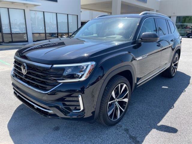 New 2026 Volkswagen Atlas SEL Premium R-Line image 3