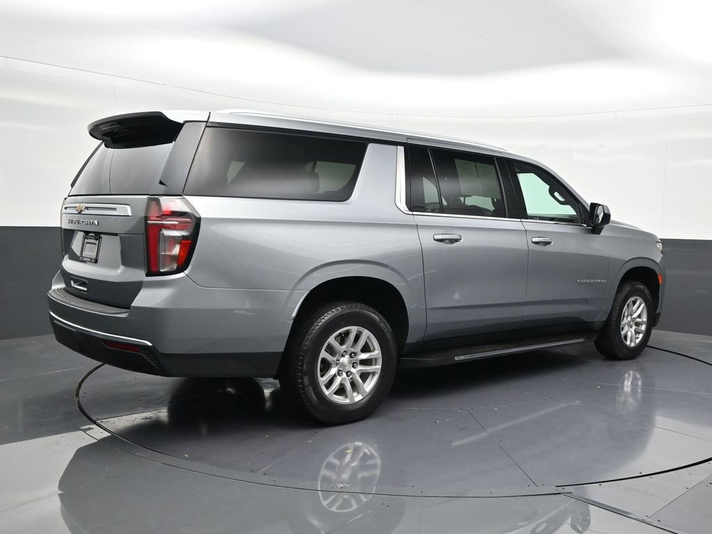 Used 2023 Chevrolet Suburban LS image 5