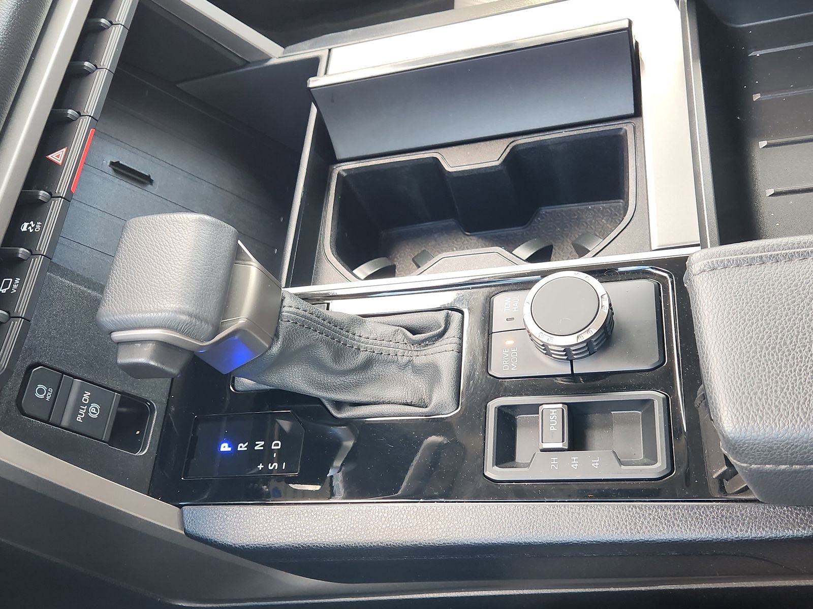 Used 2024 Toyota Sequoia SR5 w/ SR5 Premium Package image 23