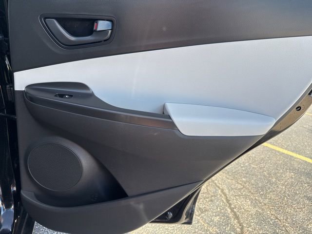 Used 2023 Hyundai Kona SEL w/ Cargo Package FWD image 14
