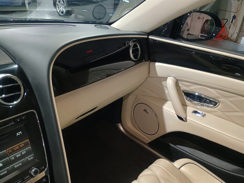 Used 2016 Bentley Flying Spur W12 AWD/4WD image 24
