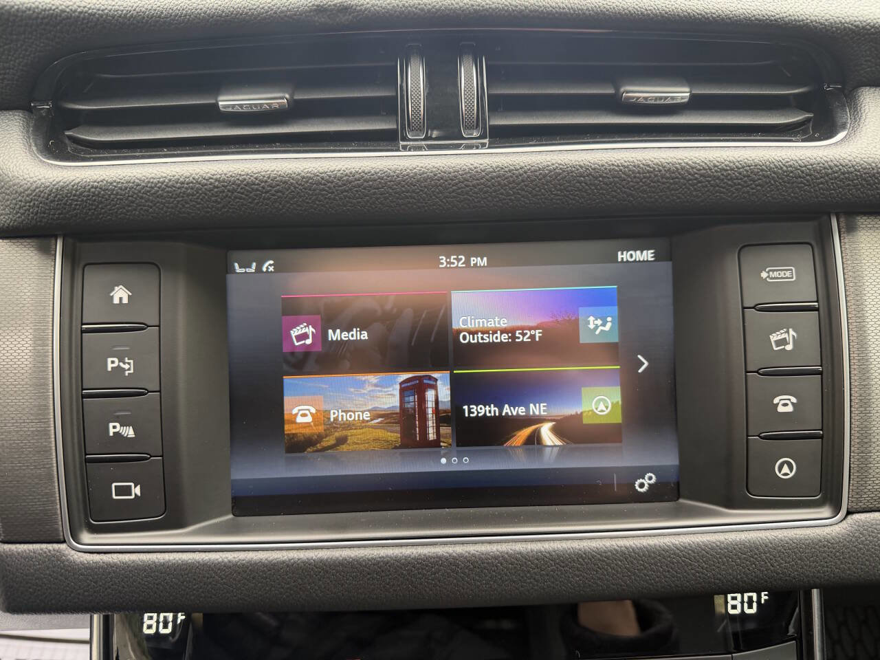 Used 2018 Jaguar XF S image 23