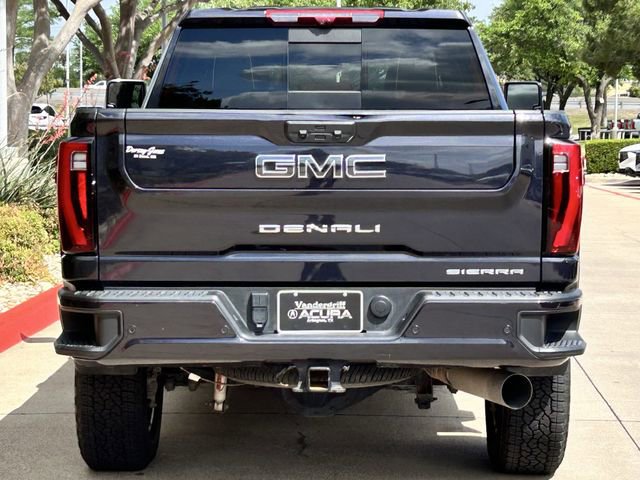 Used 2024 GMC Sierra 2500 Denali Ultimate AWD/4WD image 5