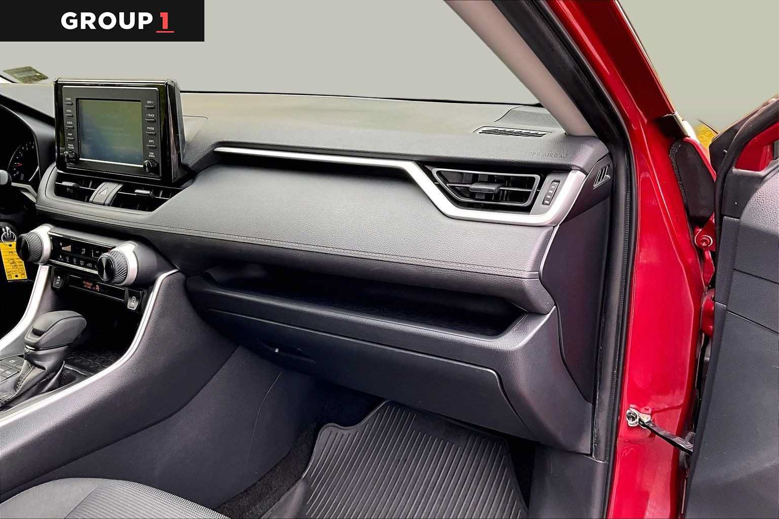 Certified 2019 Toyota RAV4 LE w/ All Weather Liner Package AWD/4WD image 19