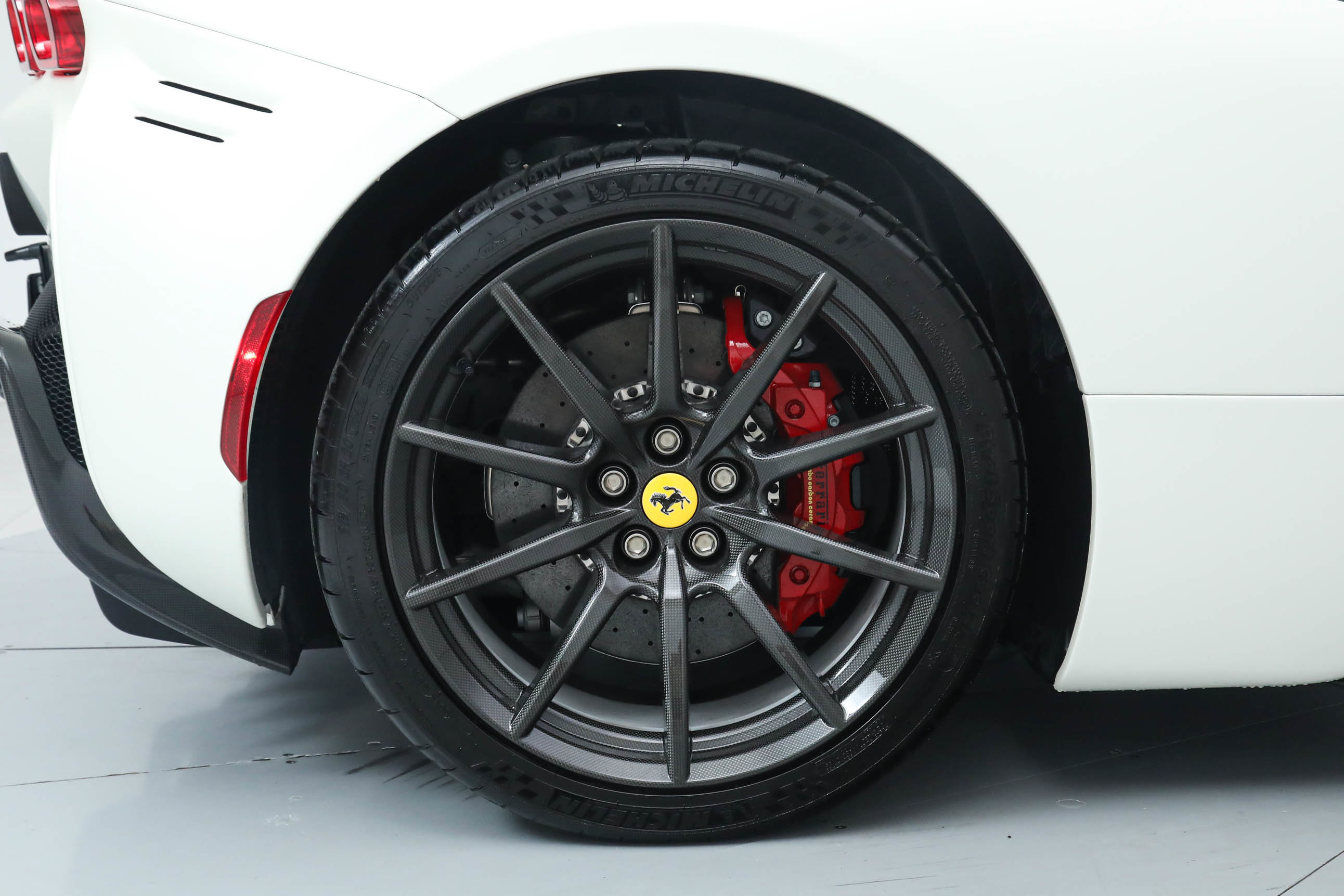 Certified 2025 Ferrari SF90 Spider AWD/4WD image 43