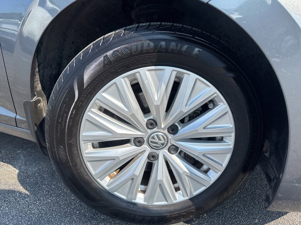 Used 2019 Volkswagen Jetta S image 31