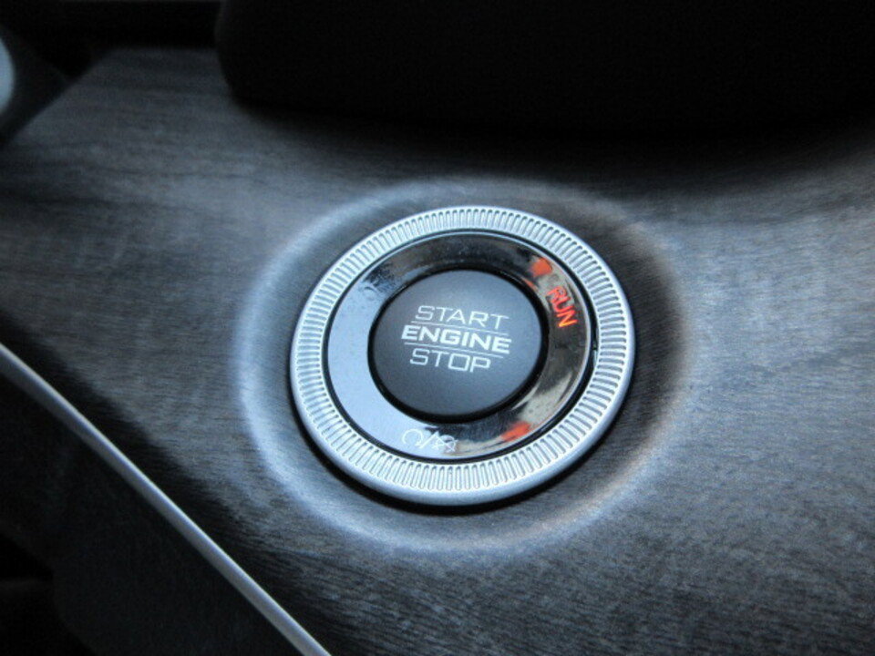 Used 2023 Jeep Grand Cherokee L Limited w/ Trailer Tow Group (B) image 23