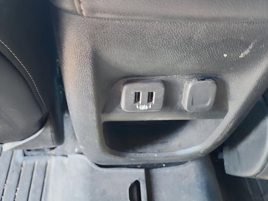 Used 2019 Chevrolet Colorado ZR2 image 16