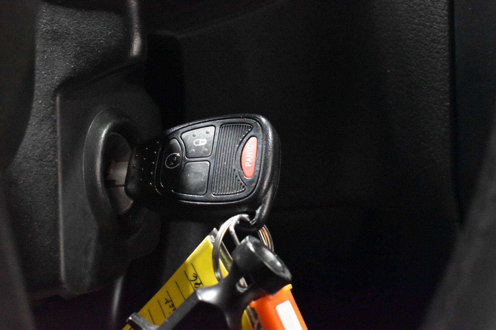 Used 2016 Jeep Patriot Latitude AWD/4WD image 13