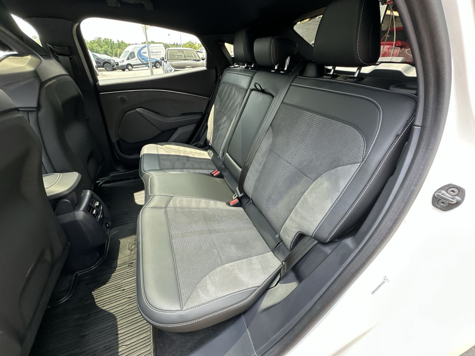 Used 2024 Ford Mustang Mach-E GT AWD/4WD image 33