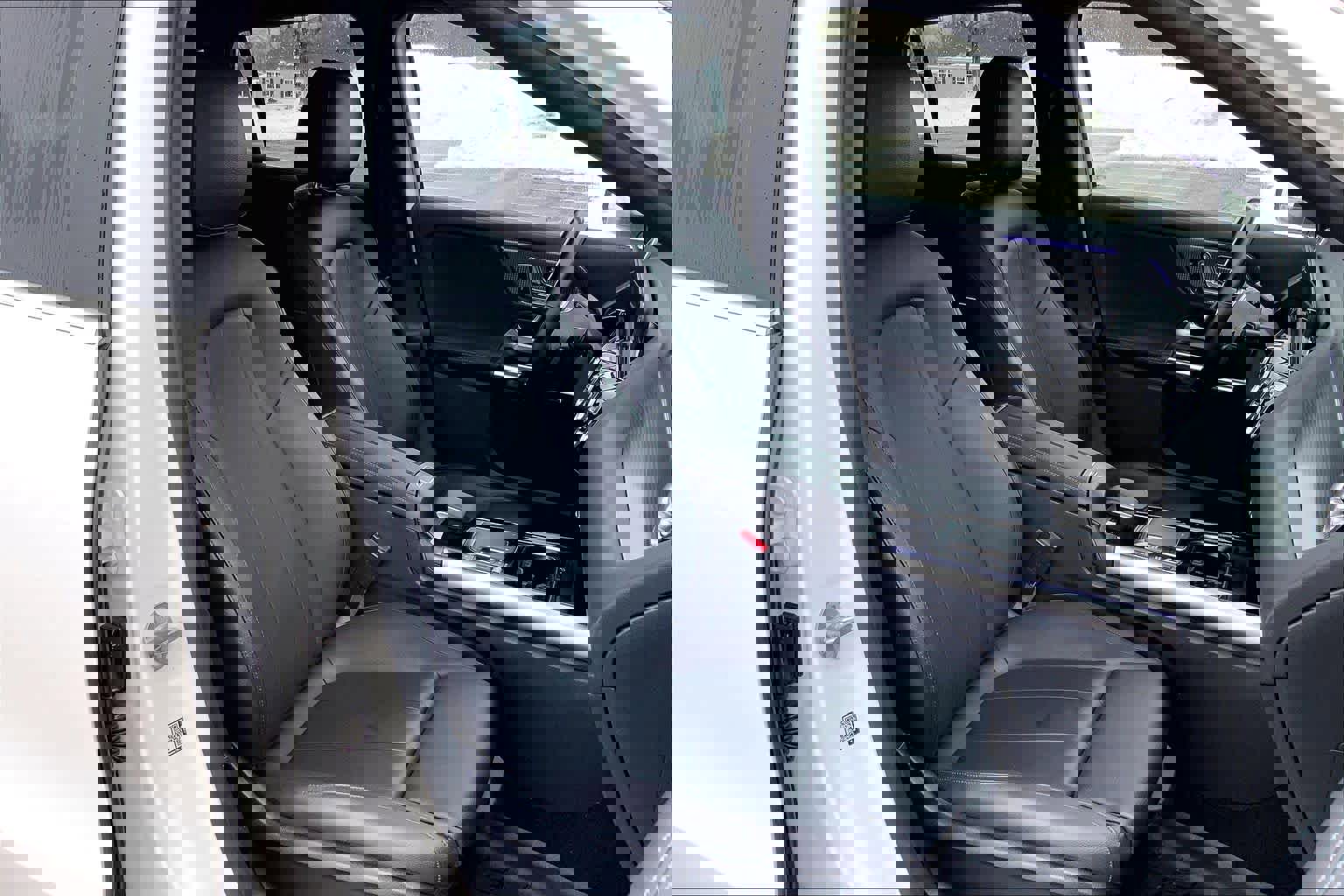 Certified 2022 Mercedes-Benz GLA 250 4MATIC image 7