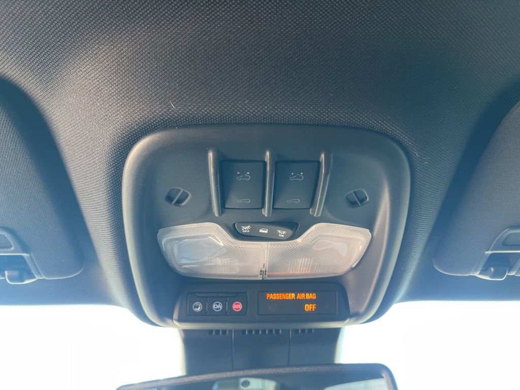 Certified 2025 Chevrolet Colorado ZR2 w/ Technology Package image 39