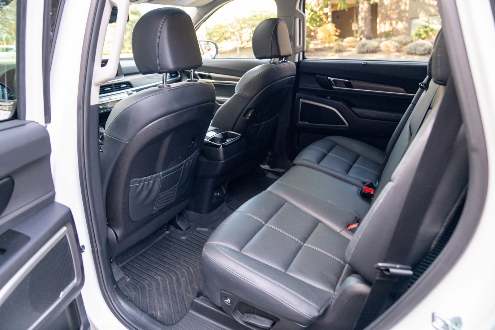 Used 2022 Kia Telluride EX w/ Towing Package image 22