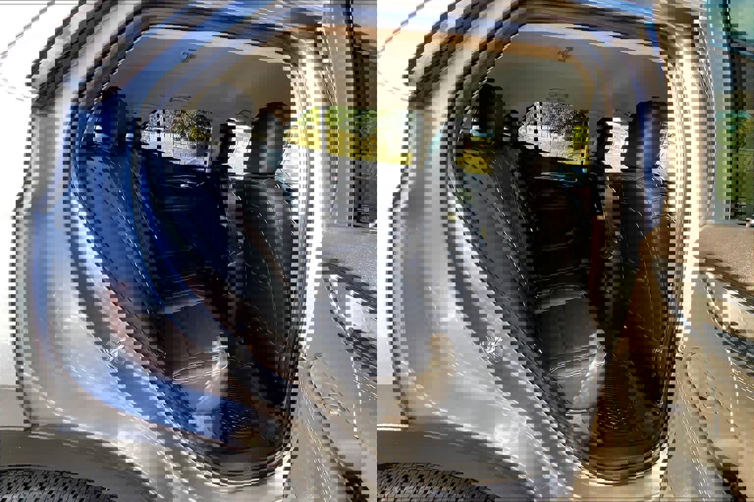 Used 2021 Buick Envision Essence w/ Technology Package I image 28