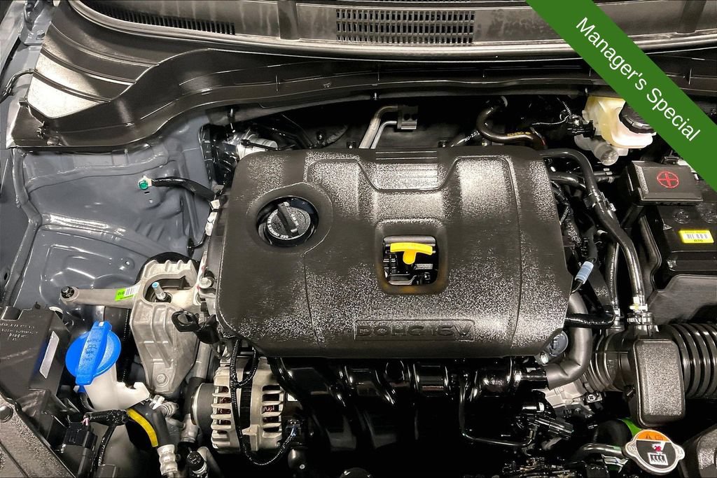 Used 2025 Kia Soul LX w/ LX Technology Package FWD image 38