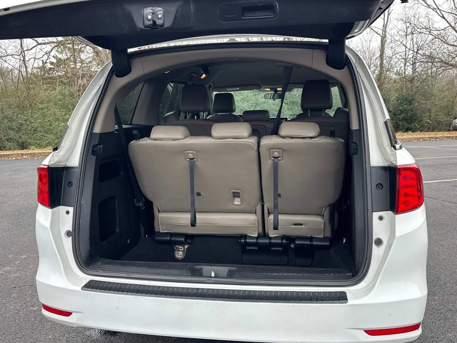 Used 2018 Honda Odyssey EX image 13