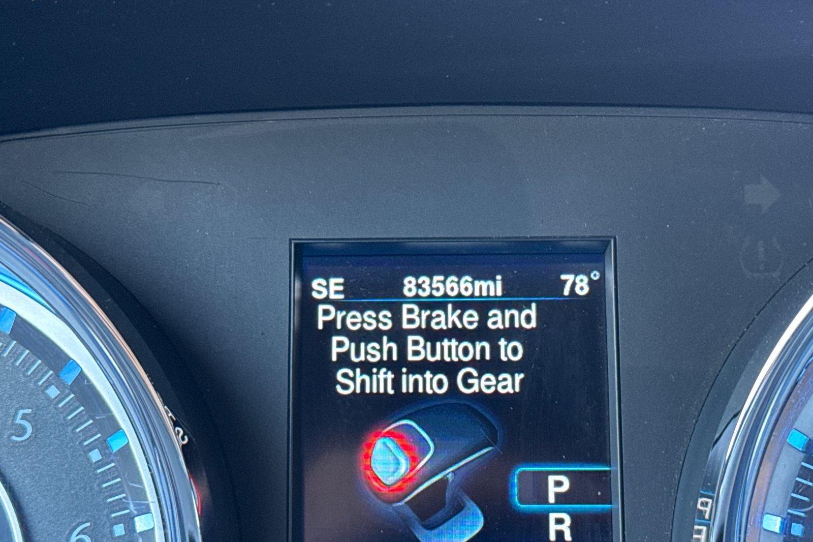 Used 2013 Chrysler 300 C RWD image 29
