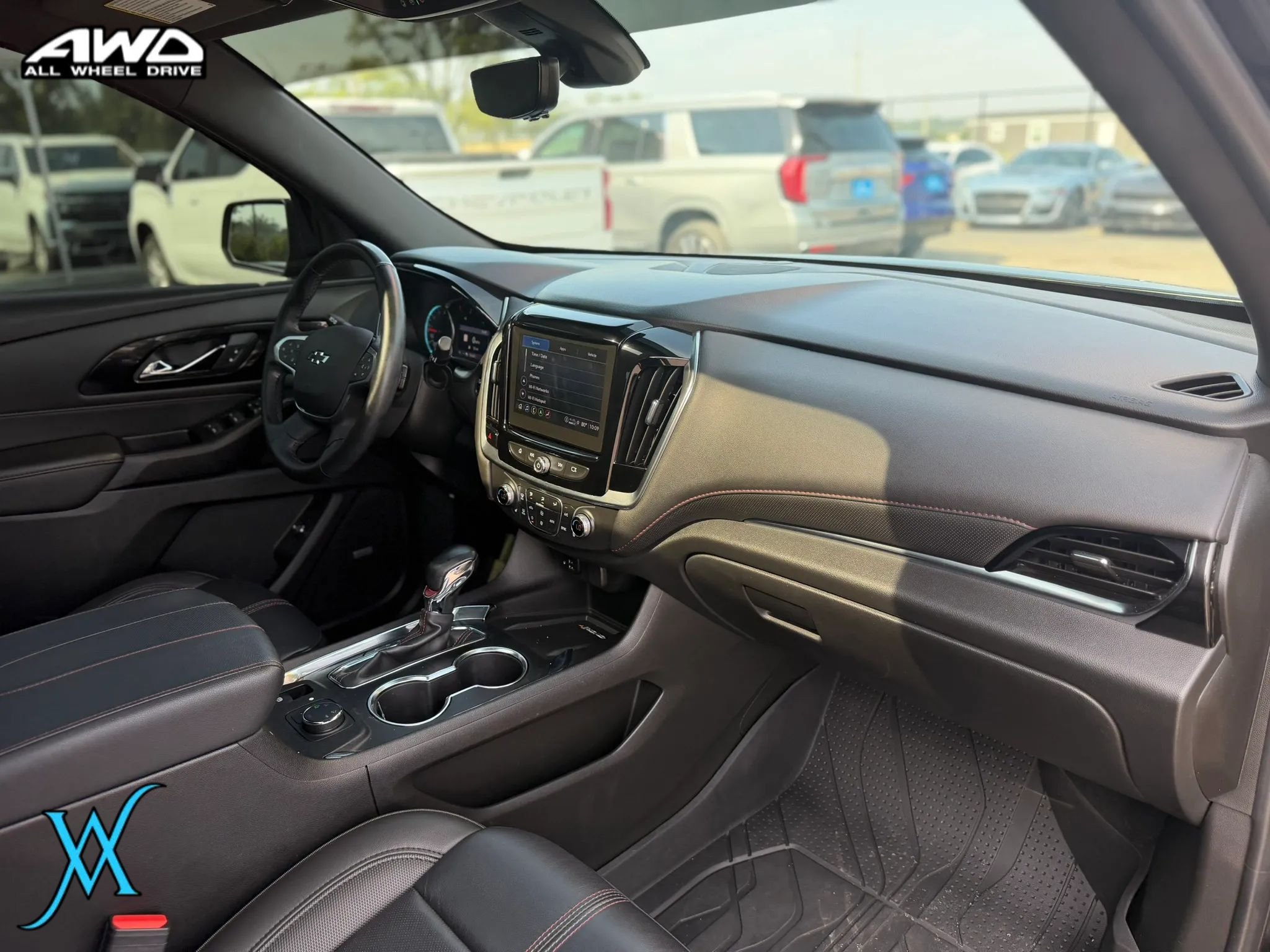 Used 2023 Chevrolet Traverse RS w/ LPO, Floor Liner Package AWD/4WD image 23