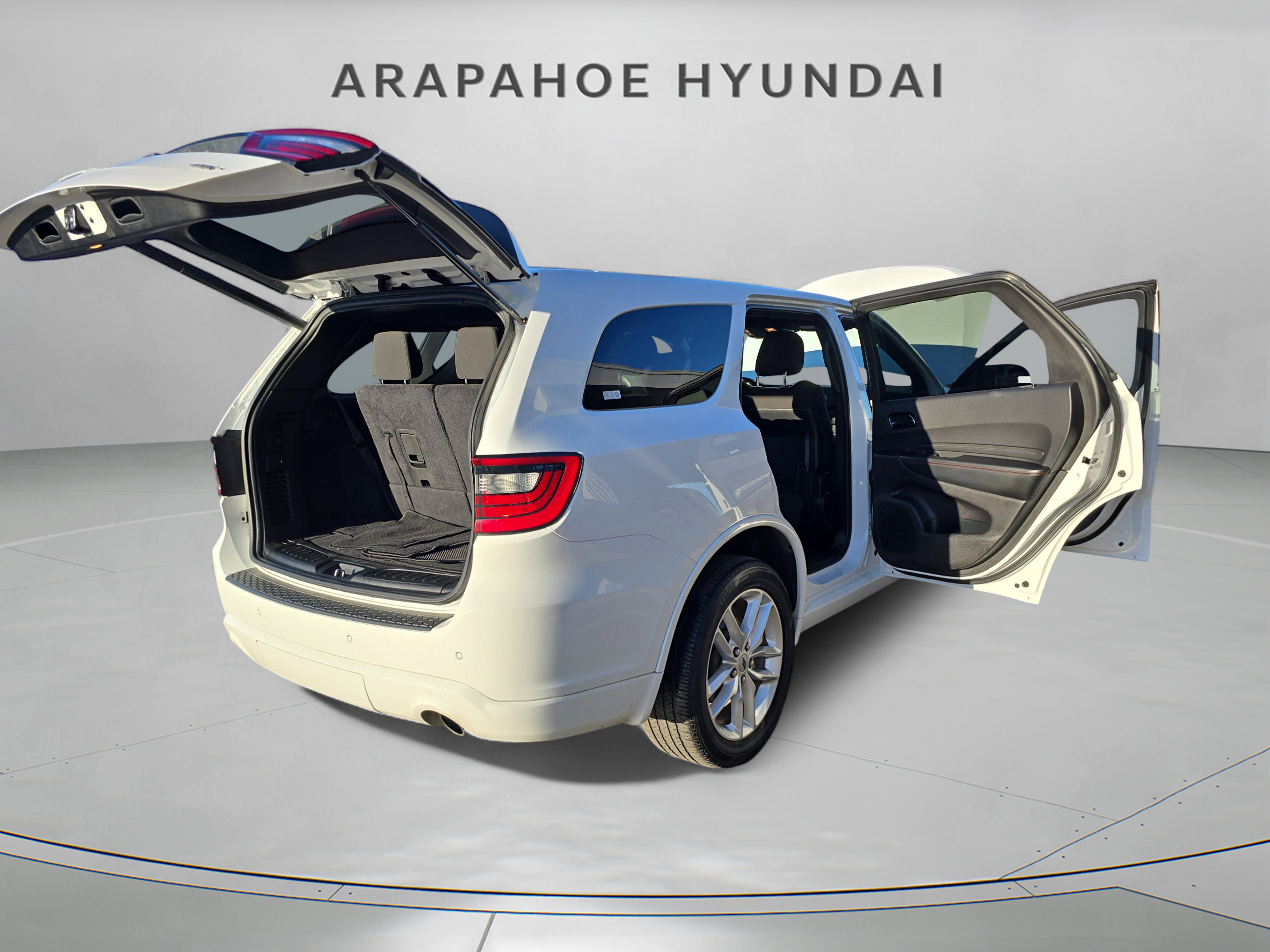 Used 2024 Dodge Durango GT image 8