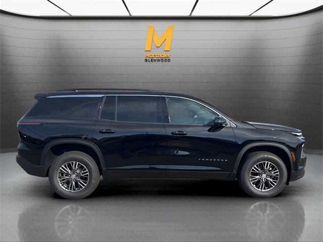 New 2026 Chevrolet Traverse LT w/ Driver Confidence Package image 2