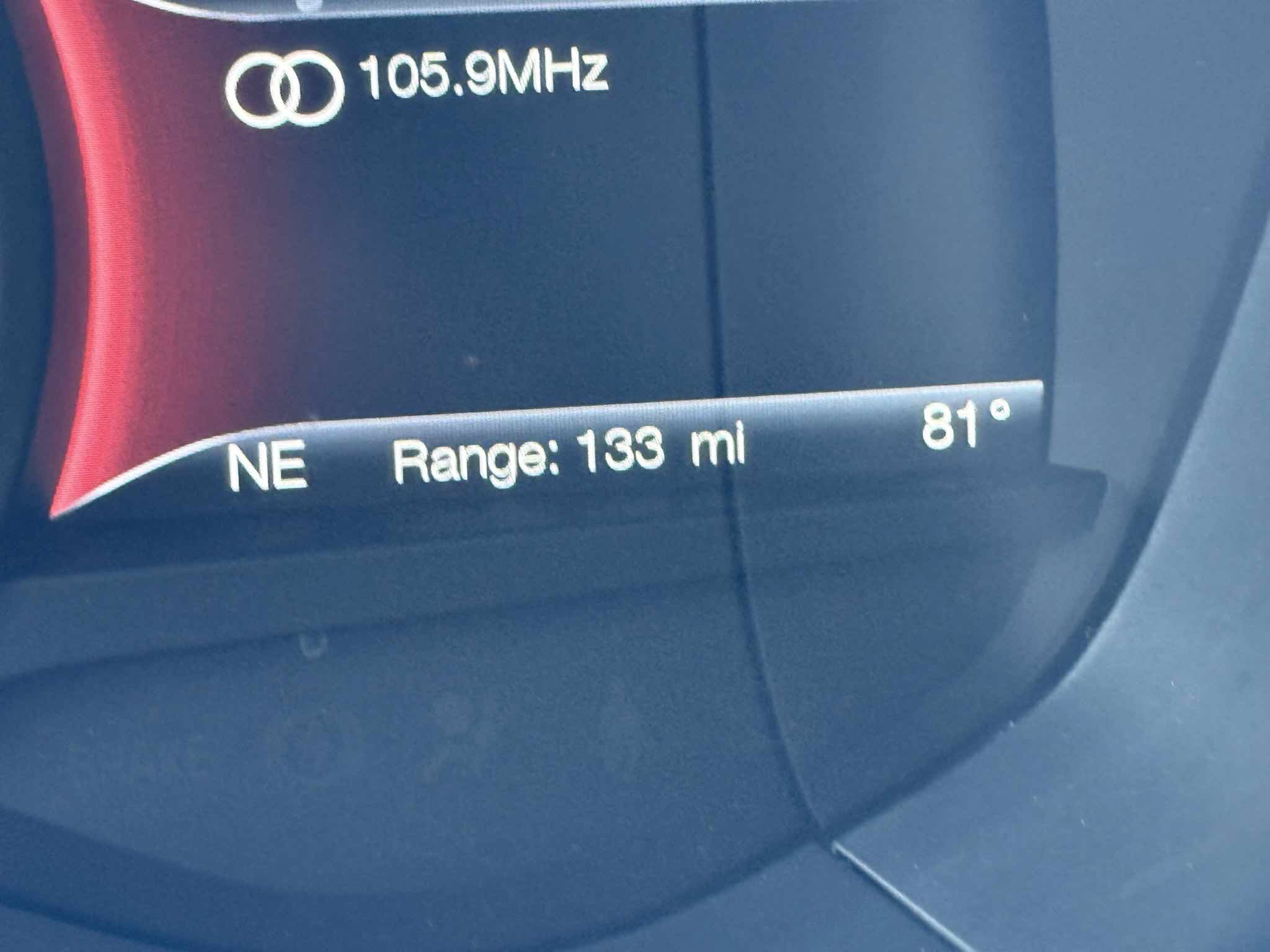 Used 2019 Ford Fusion Energi Titanium FWD image 25