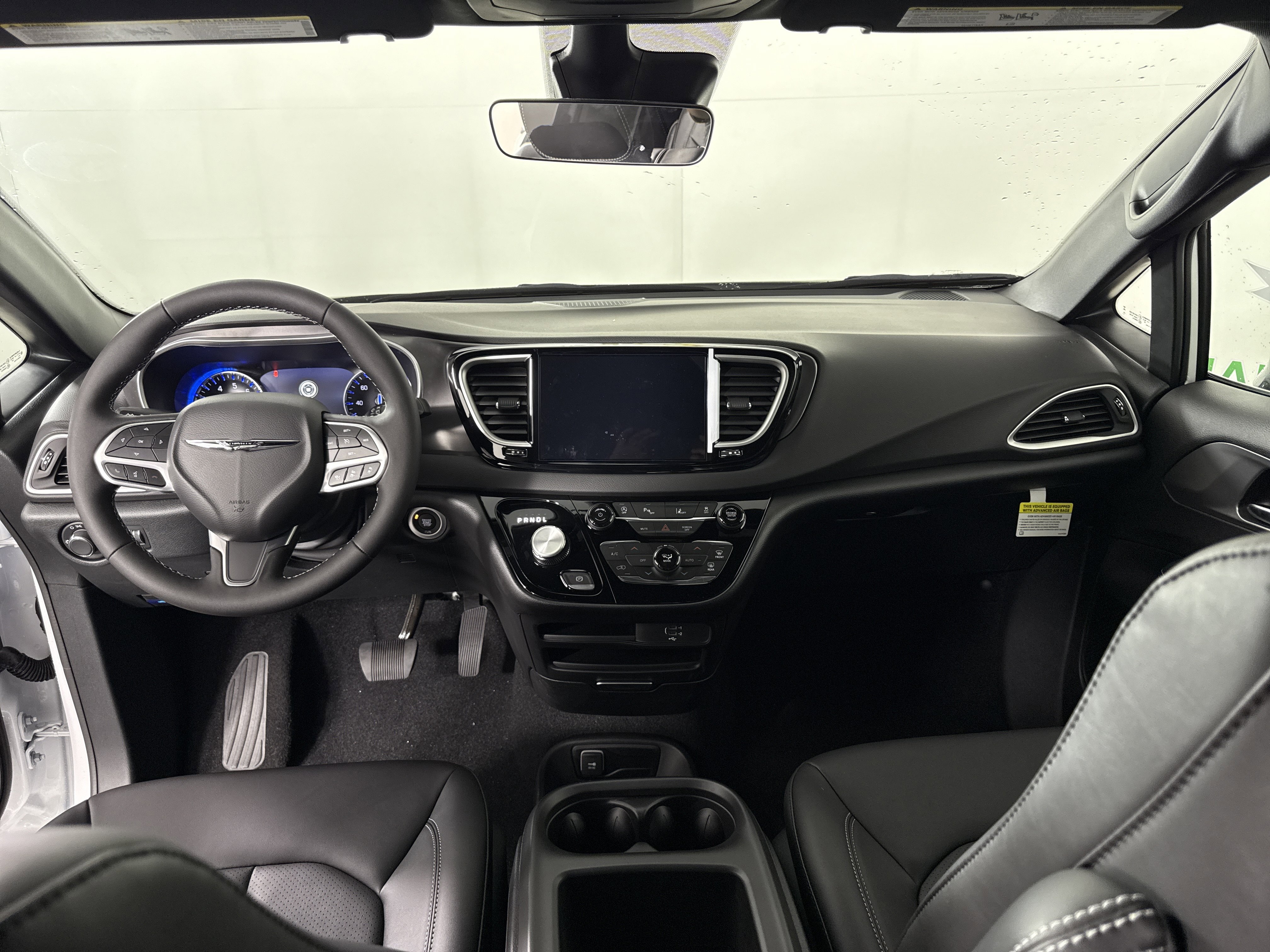 New 2026 Chrysler Voyager LX FWD image 15