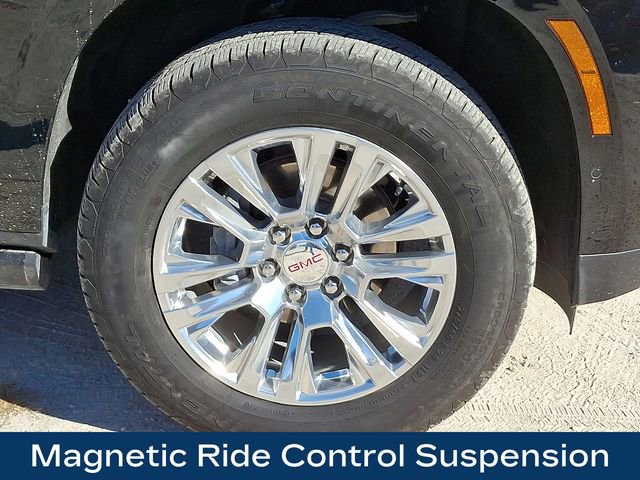 Used 2025 GMC Yukon XL Denali image 10