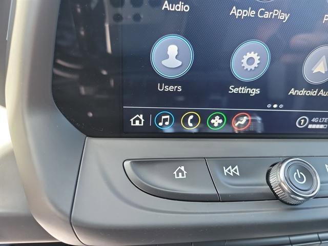 Used 2023 Chevrolet Camaro LT w/ Technology Package RWD image 18