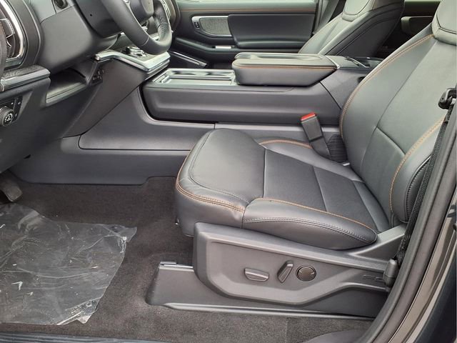 New 2026 Ford Expedition Tremor image 18