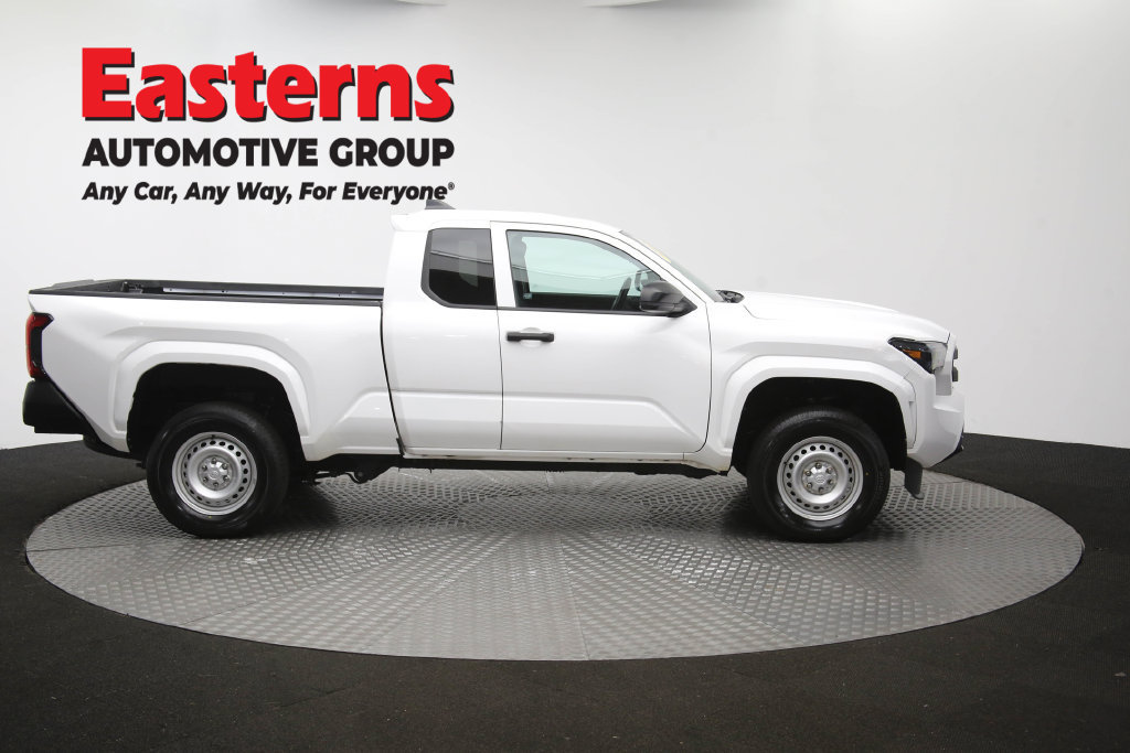 Used 2024 Toyota Tacoma SR RWD image 43