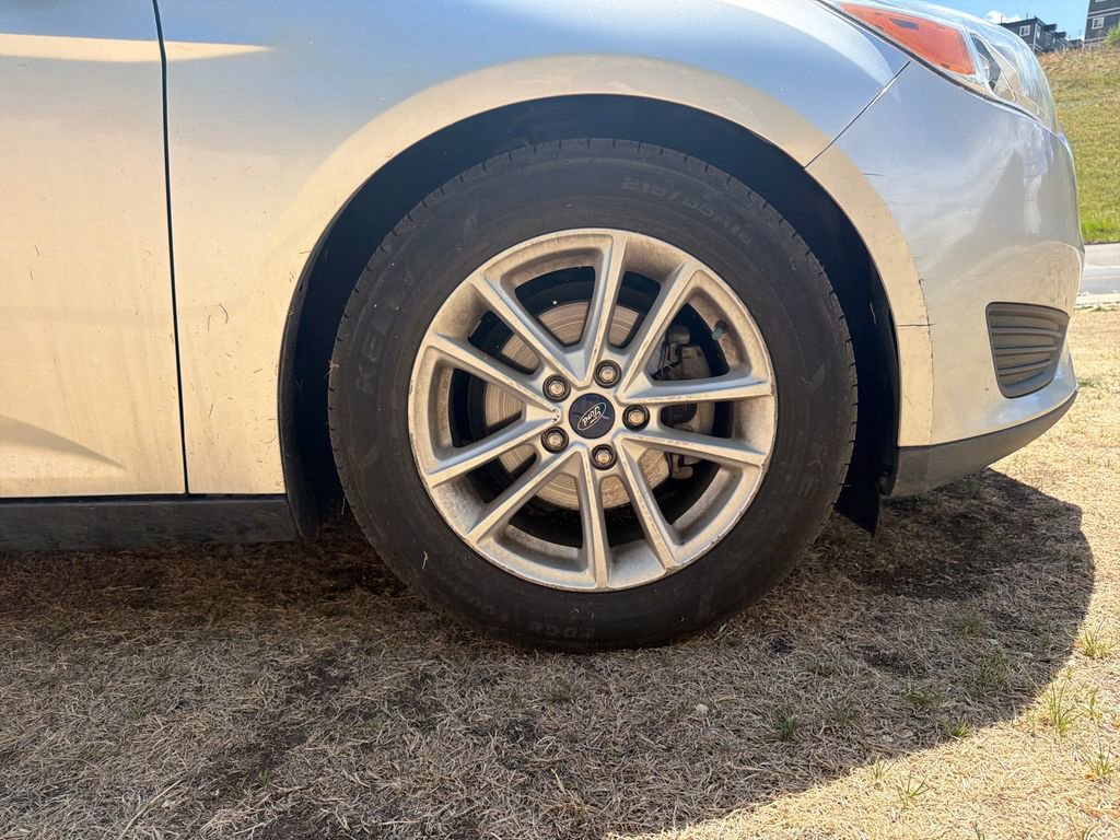 Used 2018 Ford Focus SE FWD image 31