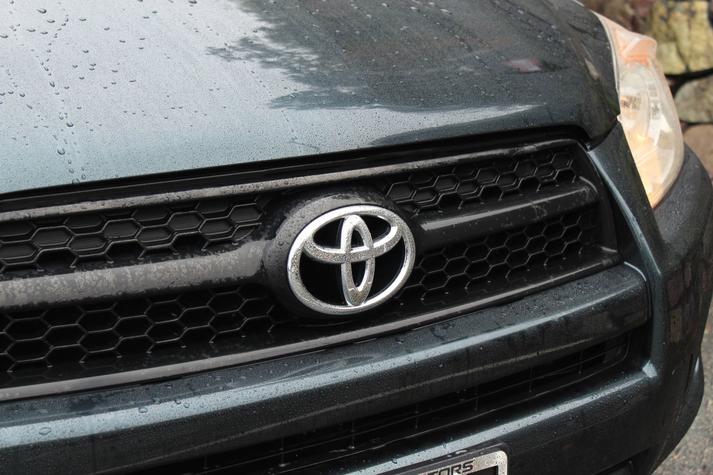 Used 2010 Toyota RAV4 4WD image 36