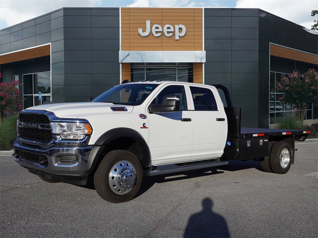 Used 2024 RAM 5500 Tradesman w/ Chrome Appearance Group