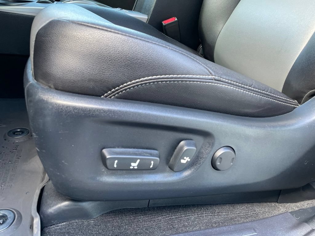 Used 2018 Toyota 4Runner SR5 Premium AWD/4WD image 14