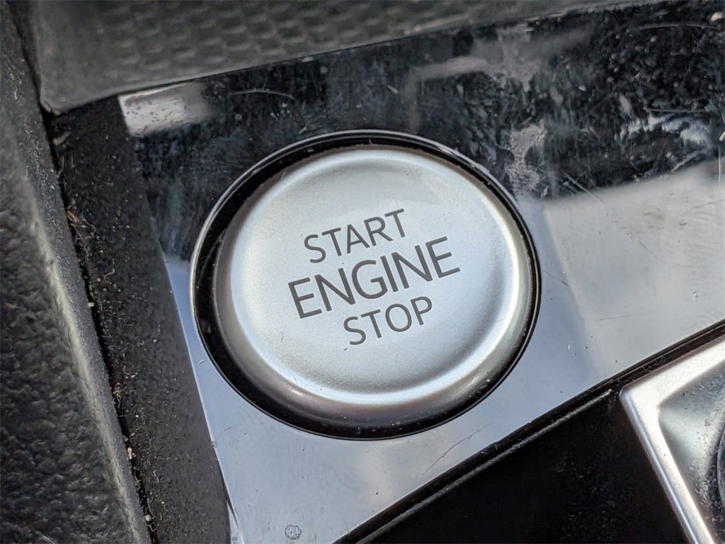 Used 2024 Volkswagen Taos S image 32