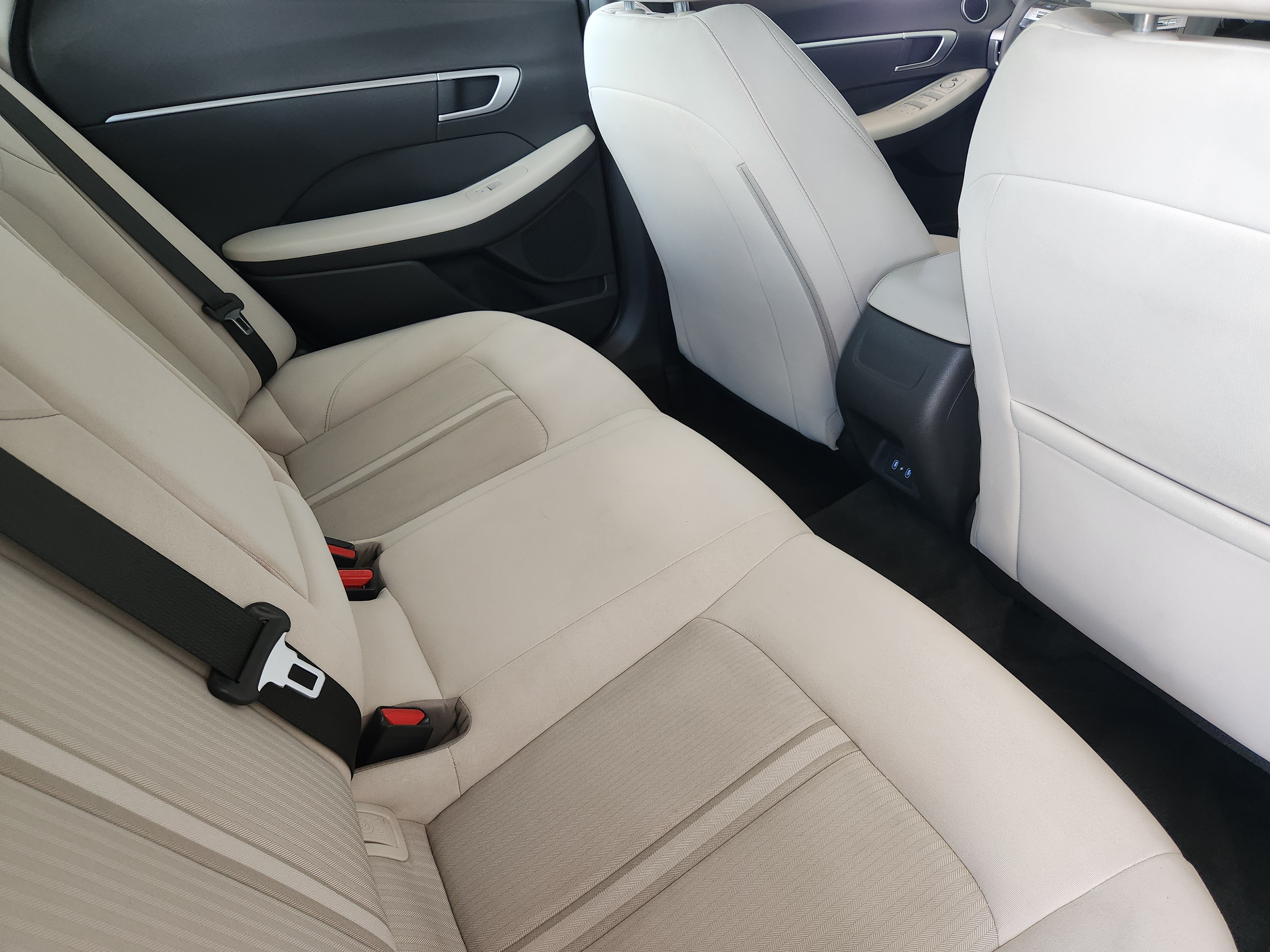 Used 2024 Hyundai Sonata SEL FWD image 33