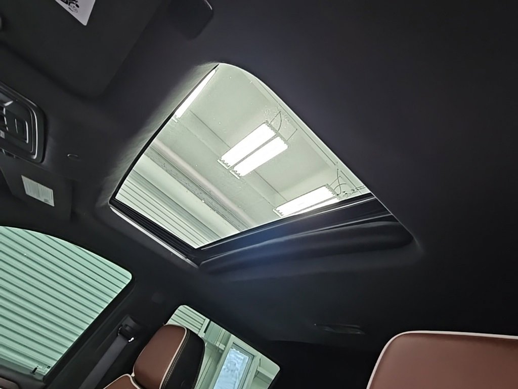 Used 2022 GMC Sierra 1500 Denali Ultimate image 30