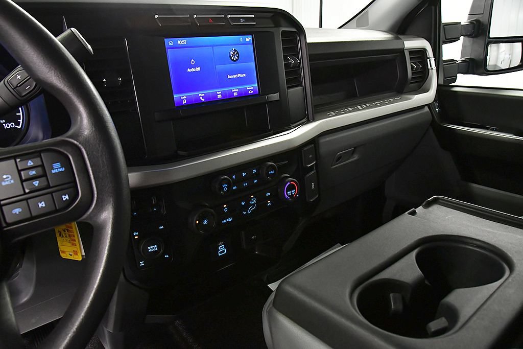 Used 2023 Ford F250 XL w/ XL Driver Assist Package AWD/4WD image 22