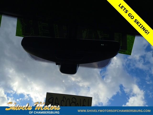 Used 2020 Volkswagen Tiguan SE R-Line w/ 3rd Row Seat Package image 19