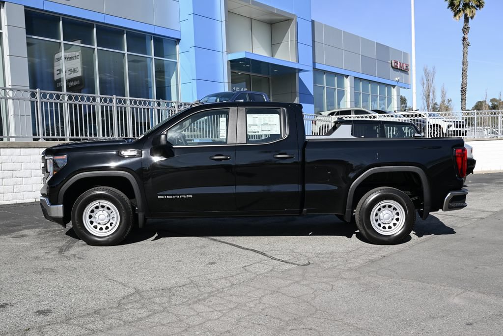 New 2026 GMC Sierra 1500 Pro RWD image 8