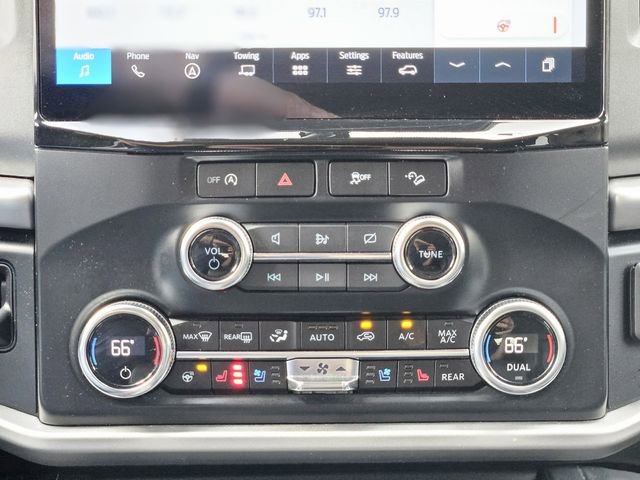 Used 2024 Ford Expedition Max XLT image 24