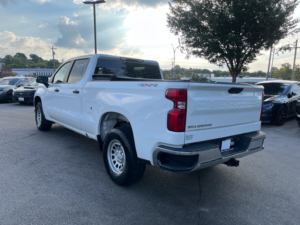 Used 2021 Chevrolet Silverado 1500 W/T w/ WT Value Package AWD/4WD image 3