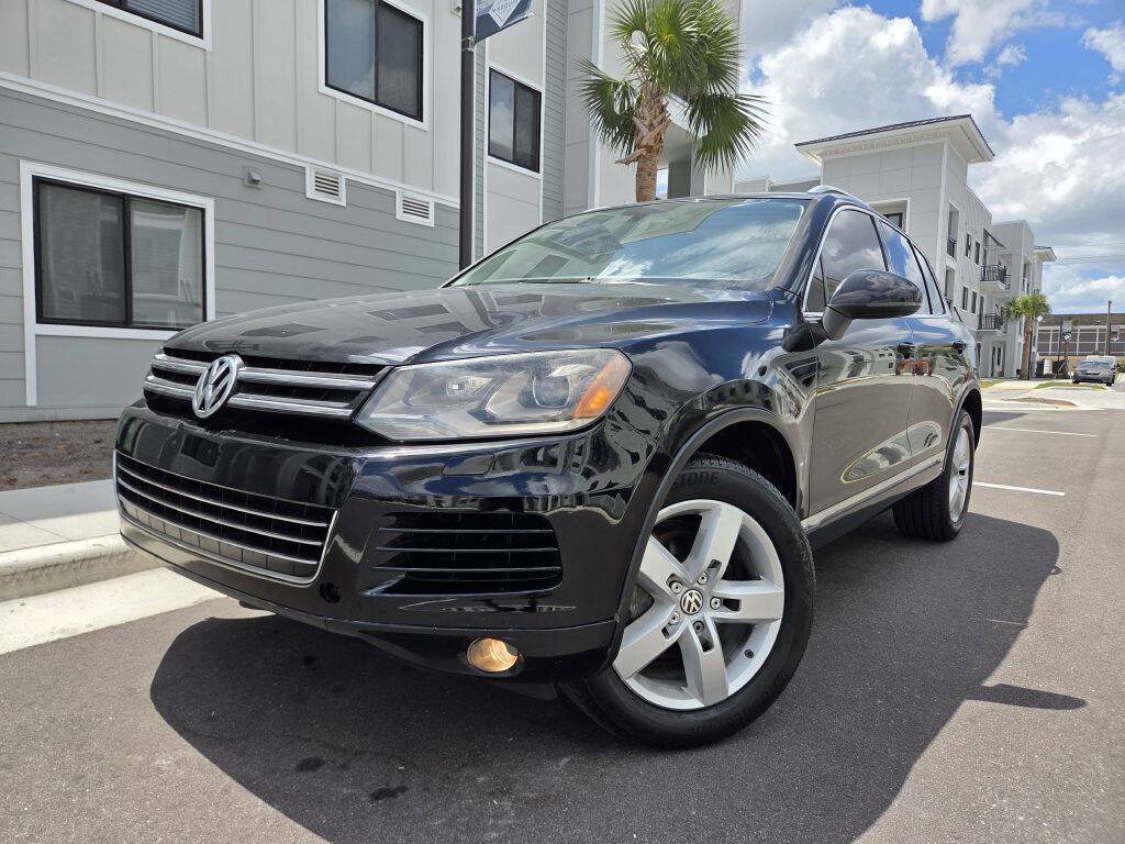 Used 2011 Volkswagen Touareg VR6 AWD/4WD image 1