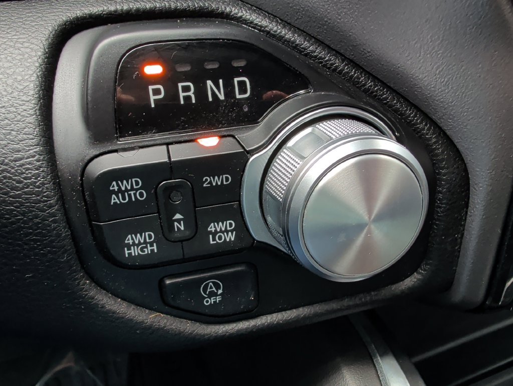 Used 2023 RAM 1500 Laramie AWD/4WD image 14