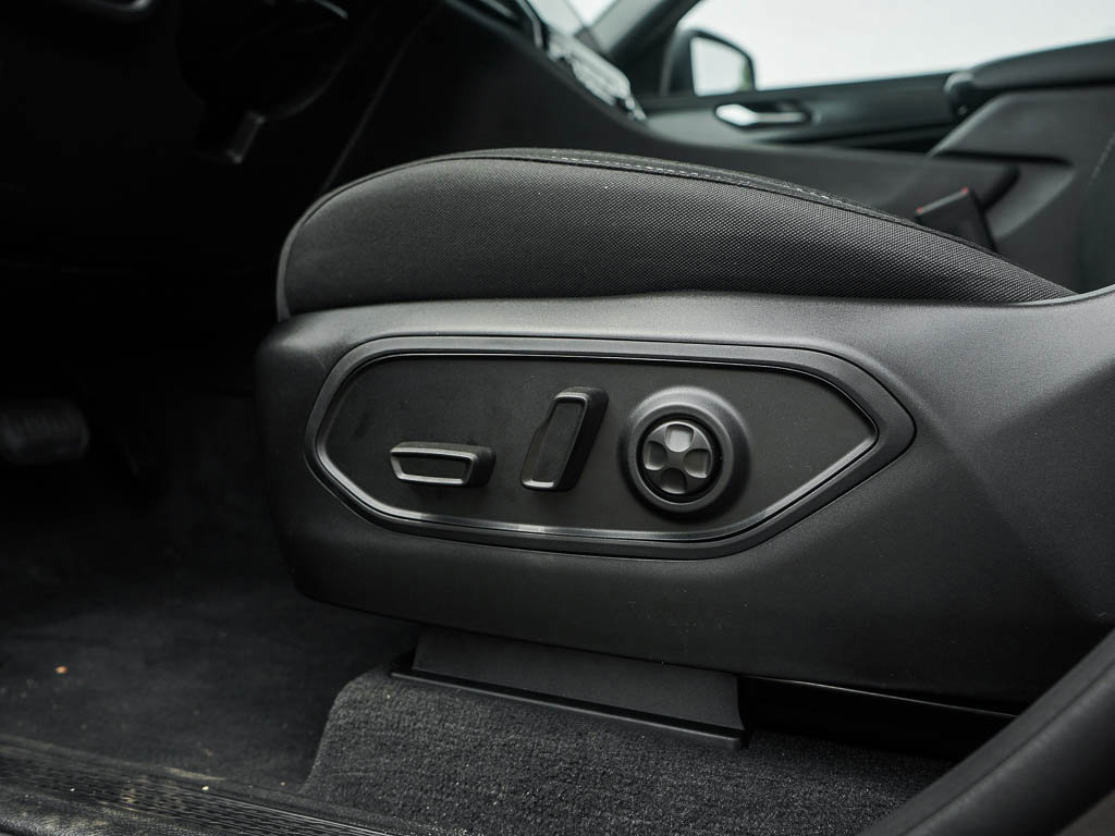 New 2025 Jeep Grand Cherokee L Laredo image 20