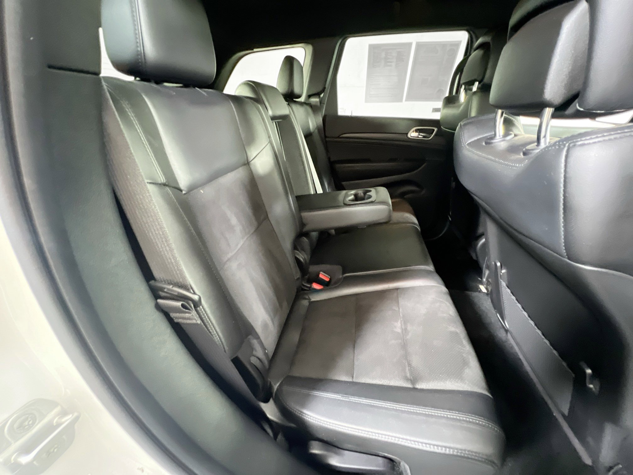 Used 2022 Jeep Grand Cherokee Laredo X AWD/4WD image 26